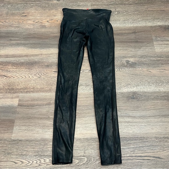 Women's Spanx Faux Leather Shiny Leggings High Waisted Stretch Size Small - Picture 4 of 11